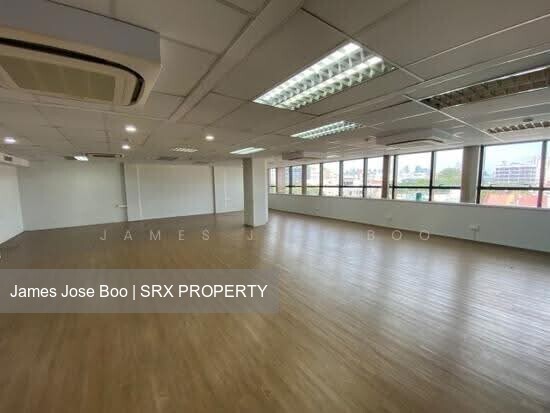 Suits Commercial Sch, Showroom, Office | Walk to MRT (D14), Office #637968511